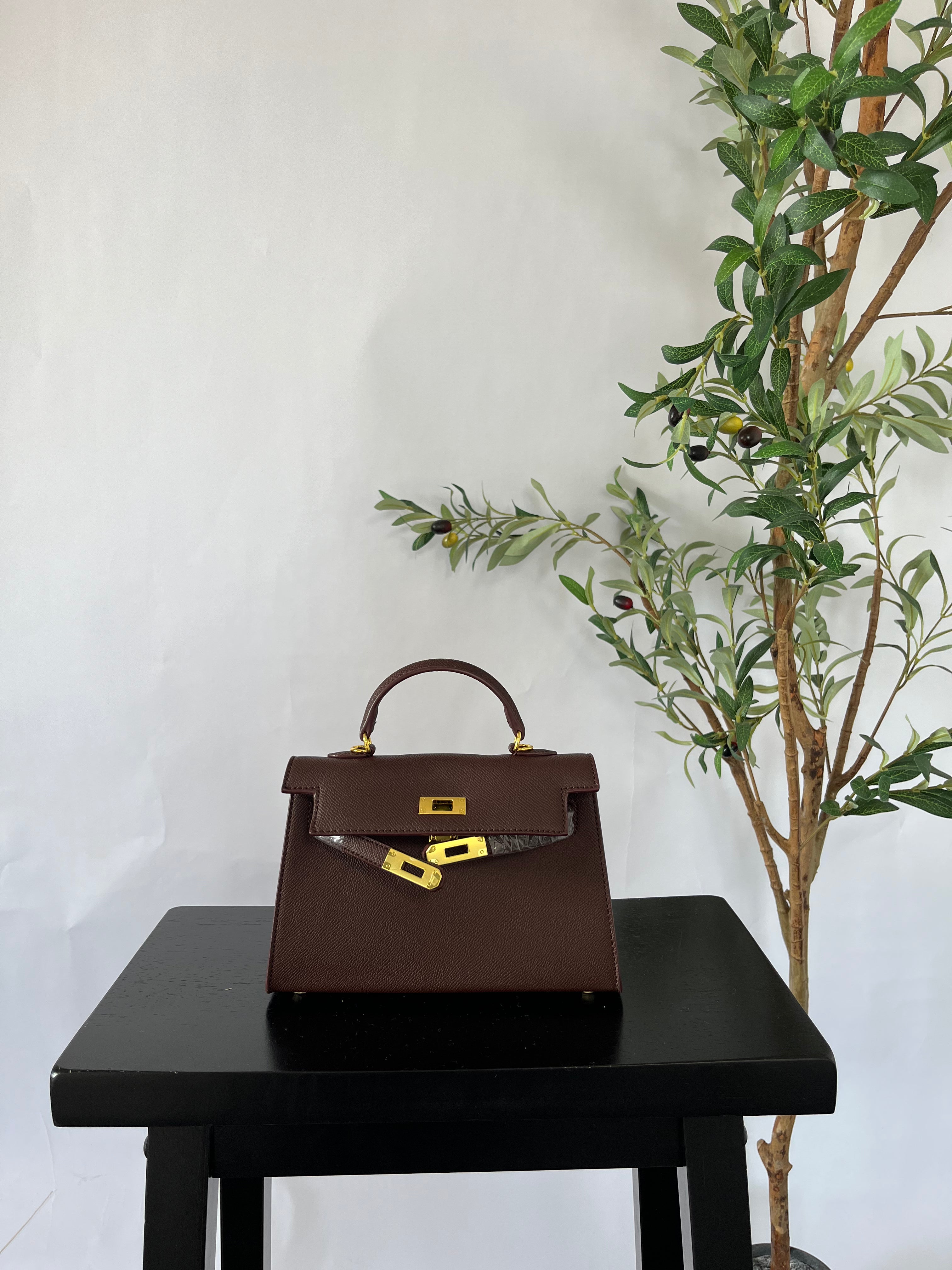 Précommande - Sac Kly 22cm - expédition entre 8 à 10 jours
