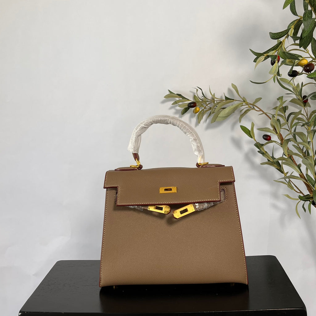 Précommande - Sac Kly 25cm - expédition entre 8 à 10 jours